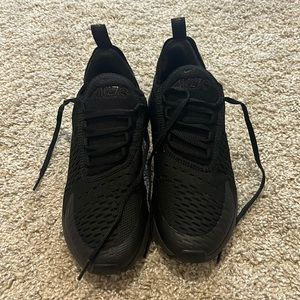Nike air 270 black size 5.5Y
